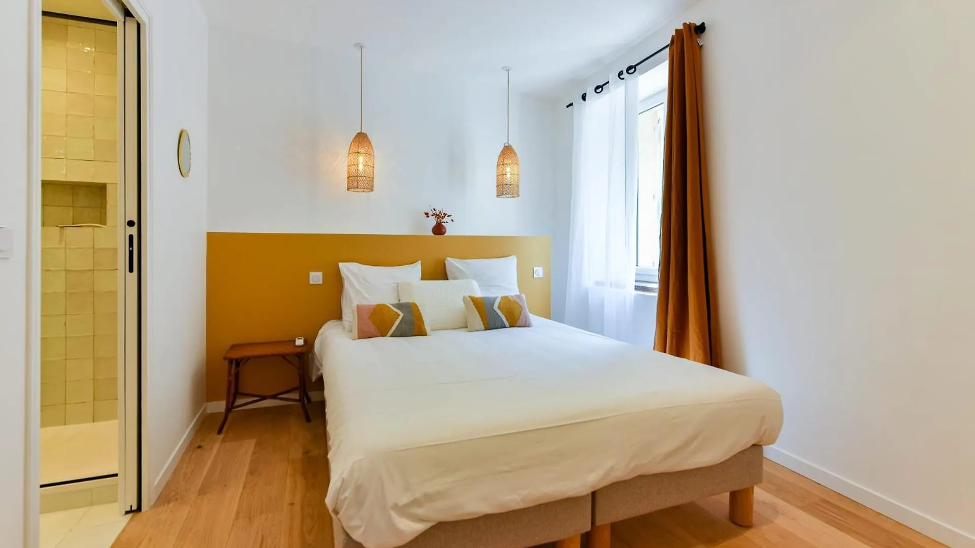 L'Emeraude Duplex Confortable Au Coeur De Cannes, Proche Plage Du Midi Et Palais Lägenhet Cannes