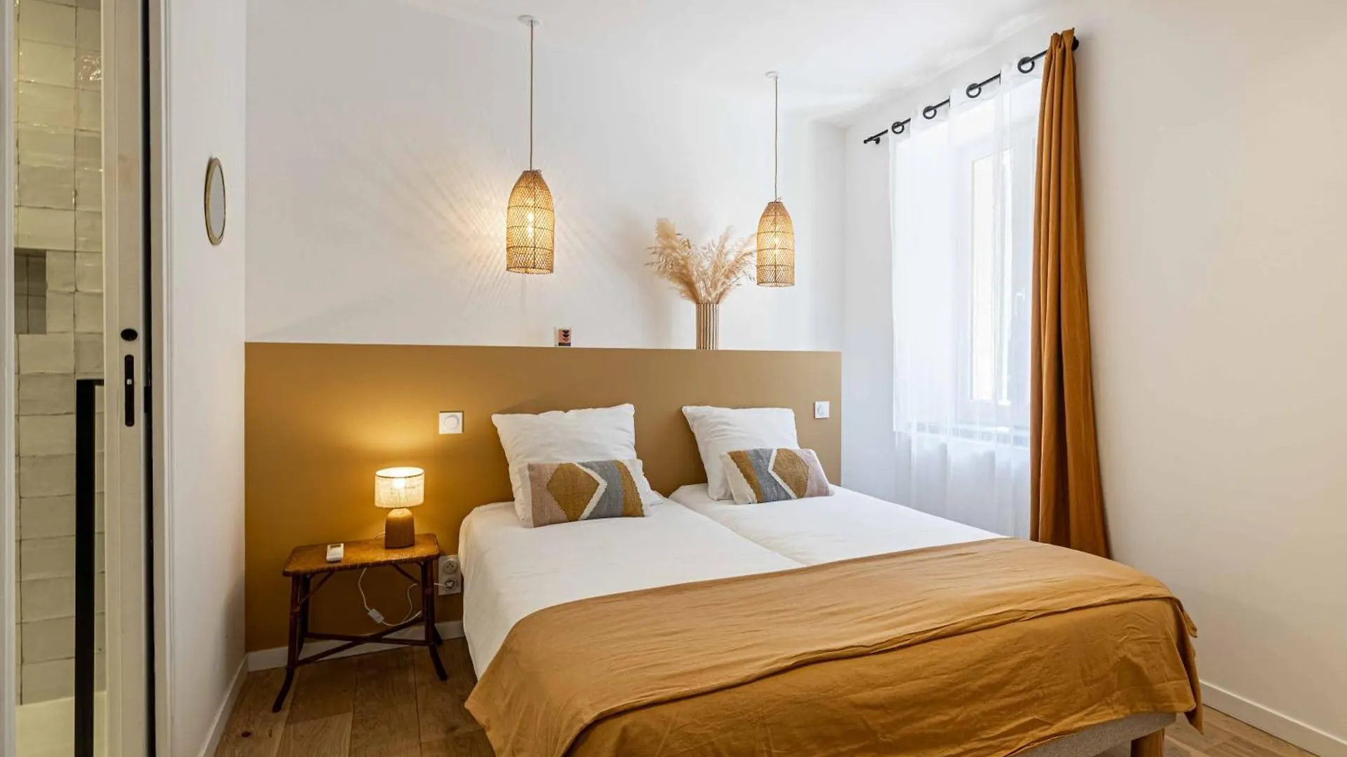 L'Emeraude Duplex Confortable Au Coeur De Cannes, Proche Plage Du Midi Et Palais カンヌ