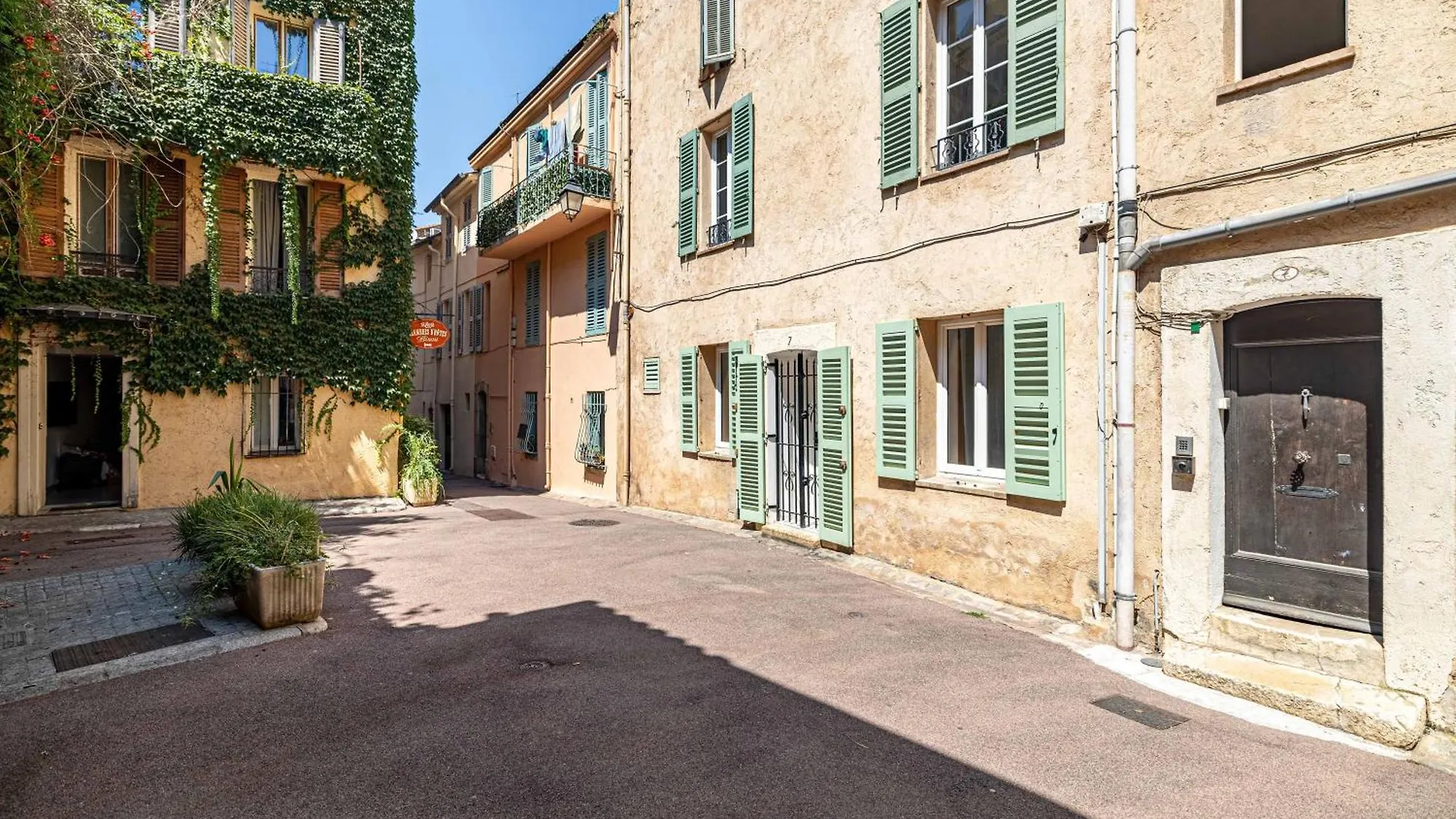 L'Emeraude Duplex Confortable Au Coeur De Cannes, Proche Plage Du Midi Et Palais アパート